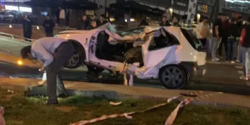 Kendi aracının altında can verdi