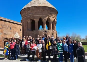Yenişehir Belediyesi’nden kültür gezisi
