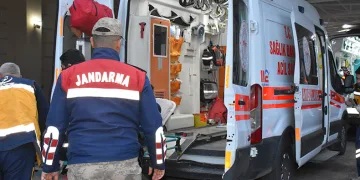 Taşlı sopalı kavgada 5 kişi yaralandı