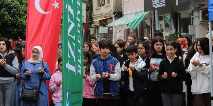 Eşrefoğlu Rumi İznik’te anıldı