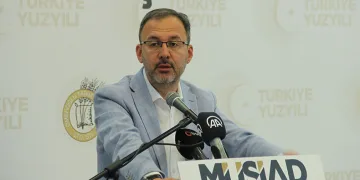 Bakan Kasapoğlu, İzmir’de