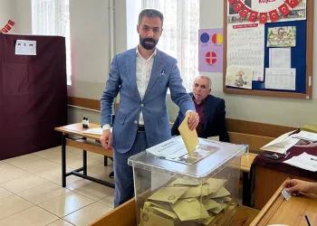 Hayır kazandı, şer kaybetti
