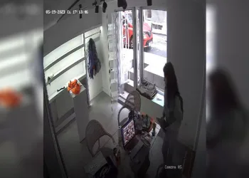 İstanbul’da bilgisayar hırsızlığı