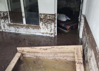 Kuvvetli yağış dereleri taşırdı