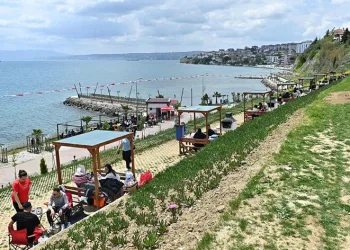 Alkaya Paşa Sahili yaza hazırlanıyor