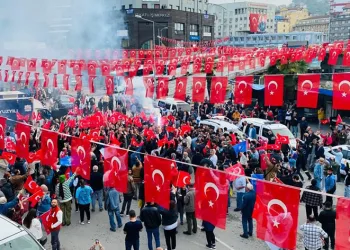 Zonguldak’ta Cumhur İttfiakı kutlamalara başladı