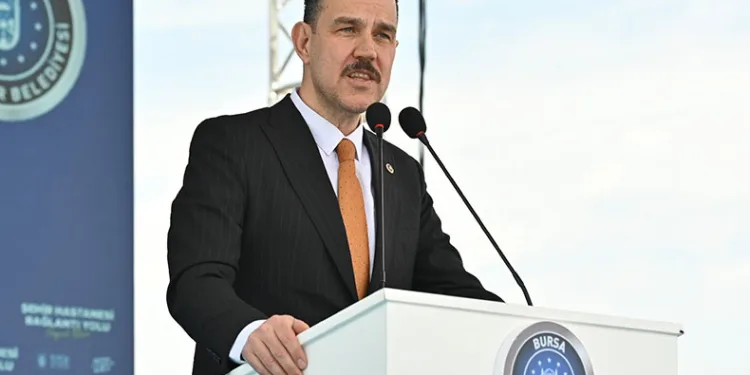 Esgin: “Millete muhalefet olmaz”