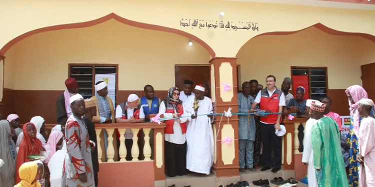 Türk hayırseverlerden Togo’da cami açılışı