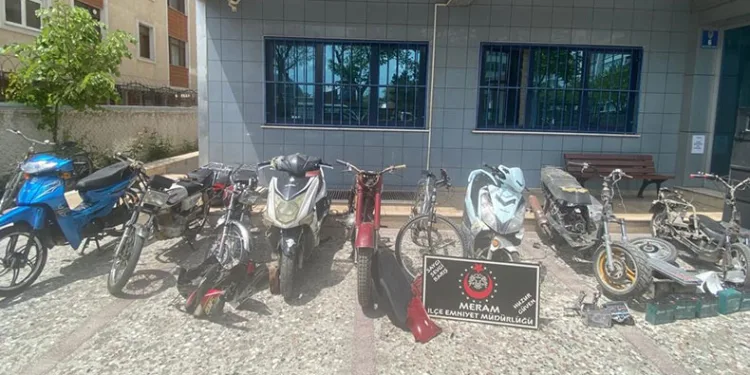 Motosiklet hırsızı 9 şahıs yakalandı