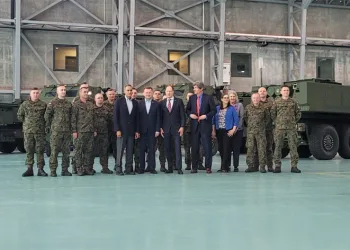 Polonya, ilk HIMARS sistemlerini aldı