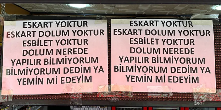 Büfe camında şaşırtan yazı