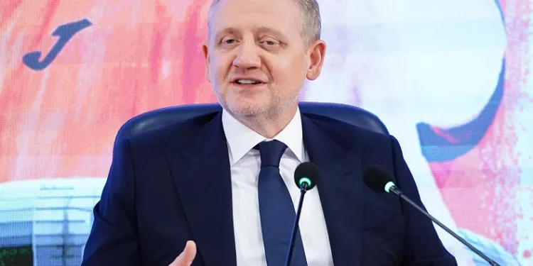 Medipol Başakşehir Başkanı Göksel Gümüşdağ: ”Türkiye’de bizim kadar maç oynayan bir takım yok”