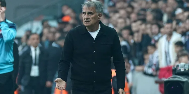 Beşiktaş Teknik Direktörü Şenol Güneş: “Şampiyonluk dışındaki bir durumu başarı olarak göremeyiz”