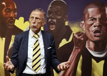 Christoph Daum: “Umuyorum ki Fenerbahçe şampiyon olacak”