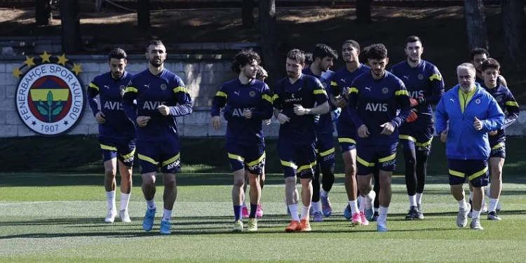 Fenerbahçe, Sivasspor maçı hazırlıklarını sürdürdü
