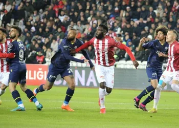 Fenerbahçe, Sivas’ta avantaj peşinde