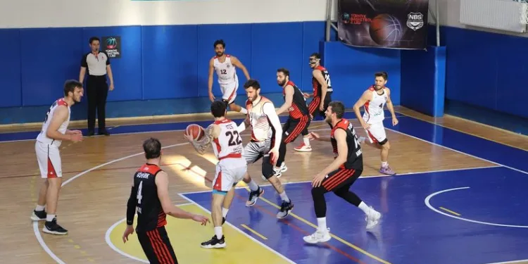 Nazilli Belediyespor Basketbol takımı sezonu kapattı