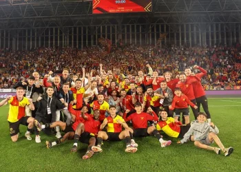 Göztepe’nin gözü finalde