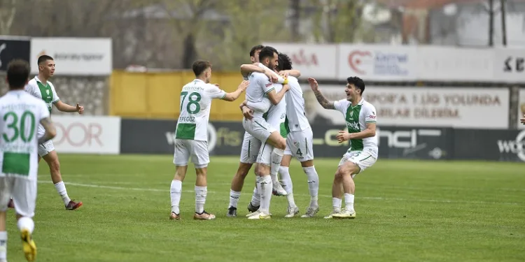 Bursaspor’un Özer Hurmacı ile golcü kimliği ortaya çıktı