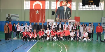 Türkeli’de “Mahalle Ligi” voleybol etkinliği