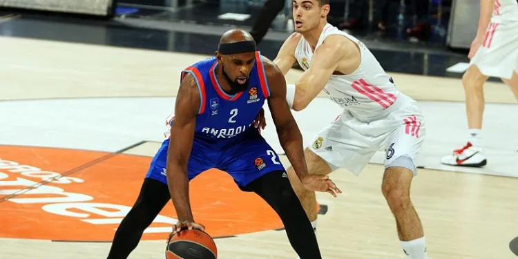 Anadolu Efes’ten Chris Singleton’ın sağlık durumuna ilişkin açıklama