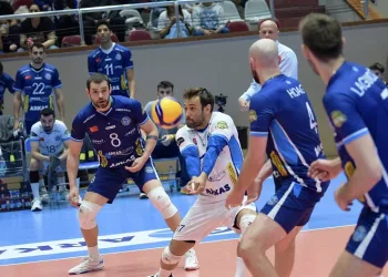 Arkas Spor, filede Fenerbahçe’ye konuk olacak