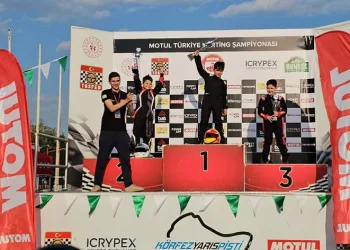 Karting şampiyonasına Sakarya Büyükşehir yarışçıları damga vurdu