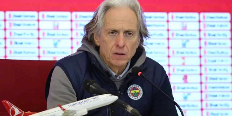 Fenerbahçe Teknik Direktörü Jorge Jesus’tan VAR tepkisi!