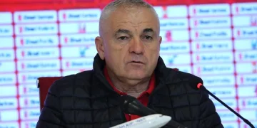 DG Sivasspor Teknik Direktörü Rıza Çalımbay: “Rövanşı en iyi şekilde bitireceğiz”