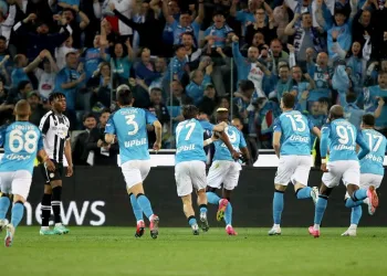 Napoli 33 yıl sonra şampiyonluğunu ilan etti