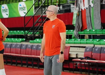 KSK Voleybol, Reşat Yazıcıoğulları ile yola devam ediyor