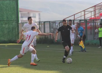 23 Elazığ, Ayvalık deplasmanında