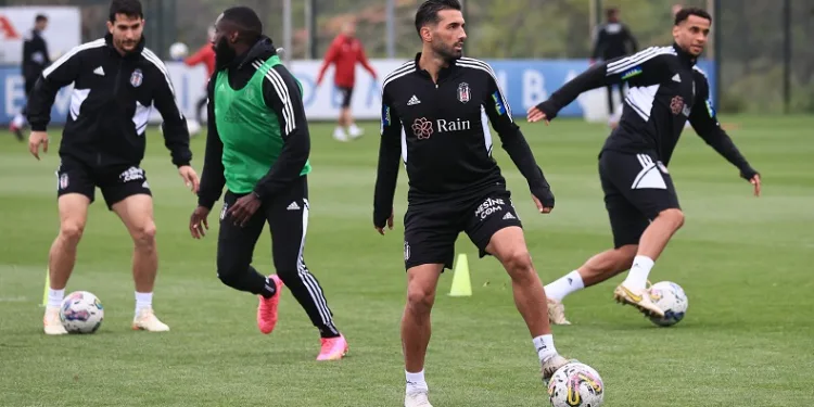 Beşiktaş’ta Antalyaspor maçının hazırlıkları tamamlandı