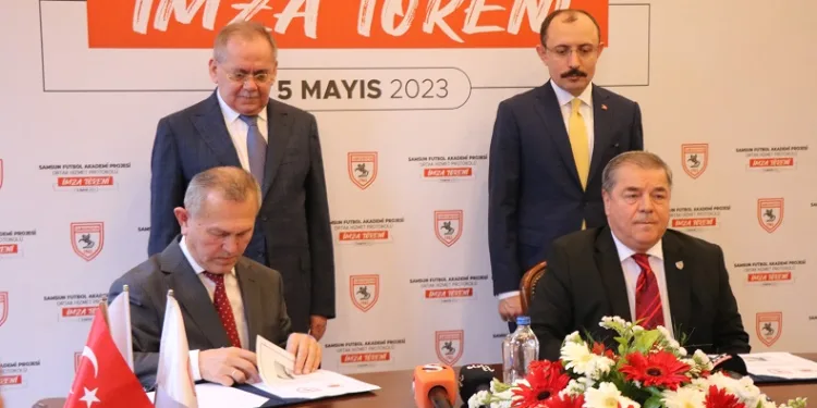 Samsunspor’un altyapı tesisleri sorununu çözen imza