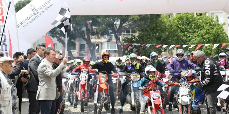 Türkiye Enduro ve ATV Şampiyonası Bergama’da start aldı