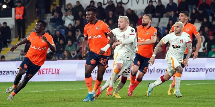 Galatasaray ile Medipol Başakşehir 30. randevuda