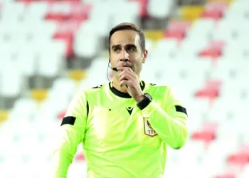 Giresunspor – Fenerbahçe maçının VAR’ı Serkan Tokat oldu