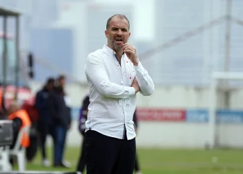 Ümraniyespor Teknik Direktörü Mustafa Er: “Son topa kadar mücadele edeceğiz”