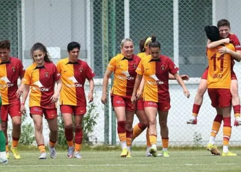 Galatasaray Kadın Futbol Takımı yarı finalde