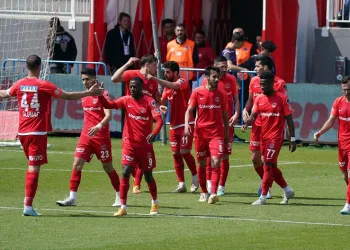 Spor Toto Süper Lig: Ümraniyespor: 4 – Sivasspor: 1