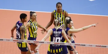Sultanlar Ligi: Fenerbahçe Opet: 3 – Eczacıbaşı Dynavit: 1