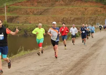 Yüzlerce sporcunun katıldığı ultra trail koşusunda ödüller sahiplerini buldu