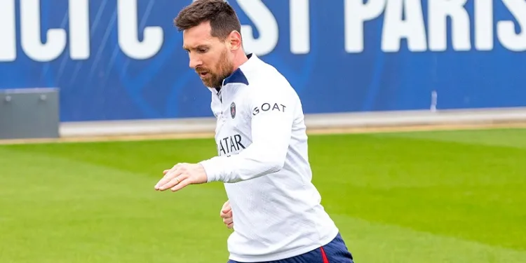 Lionel Messi antrenmanlara geri döndü
