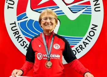 Antalyaspor’dan atletizmde yeni Türkiye rekoru