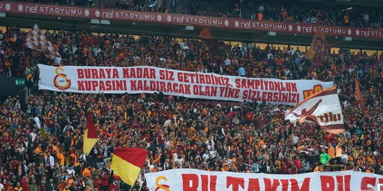 Galatasaray – Başakşehir maçını 47 bin 708 taraftar izledi