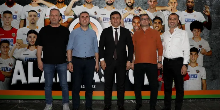 Alanyaspor- Konyaspor karşılaşmasını eğitim camiası ücretsiz izleyecek