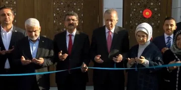 Cumhurbaşkanı Erdoğan, Necat Nasıroğlu Külliyesi’nin açılışını gerçekleştirdi