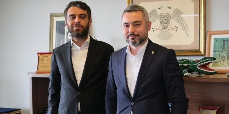 Emin Adanur, Bursaspor’a tüm alacaklarını bağışladı