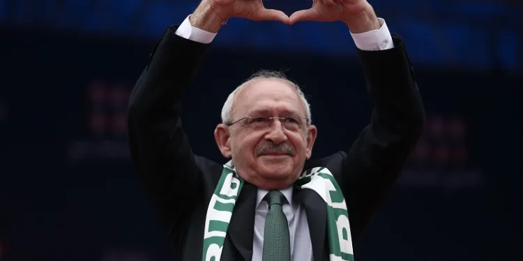 Kılıçdaroğlu: “Sandığa bayram havasında gideceğiz”