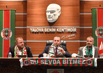 Yalovaspor, Yalova Belediyespor’la birleşti